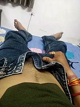 darkplayboy_aadi - DarkPlayboy_aadi's free webcam - UK Sex Cams