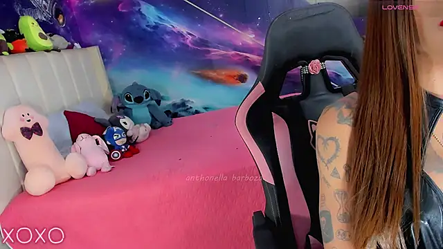 Nella_Dolls webcam