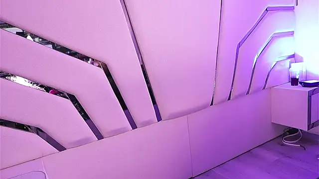 Watch Kendall__evanss live on EroticFlix - High definition streams