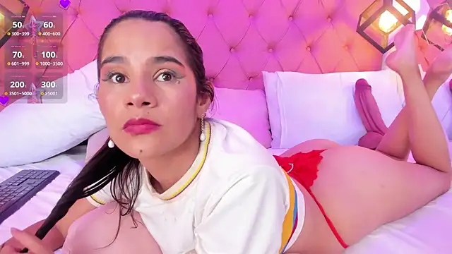 Emilycollson27 webcam