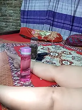 Tanisha-Chy webcam
