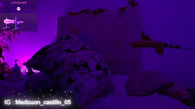 Maddisson_quenn05 webcam
