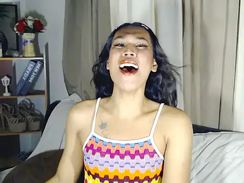 Savanna_White webcam