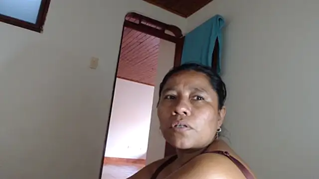 adrixxx38 webcam