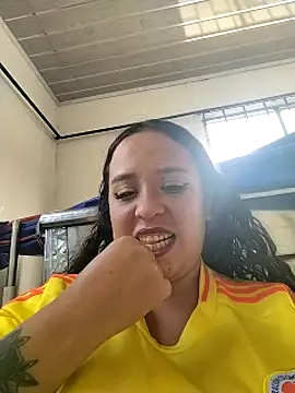 you-sexy-starr (G young) - Wet pussy ULTRA HIGHT VIBRATIONS