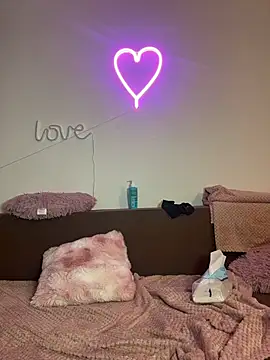 Sabrinedivinee webcam