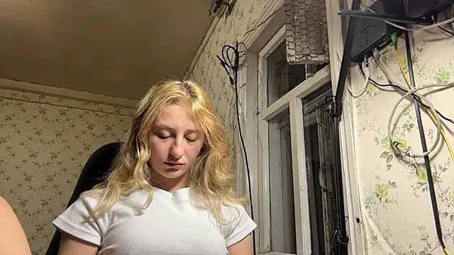 LisaBam live cam on StripChat