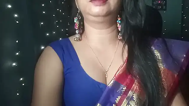 Secret_Dessire live cam on StripChat