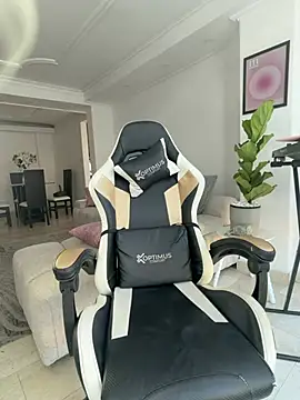 mckenzieklein webcam