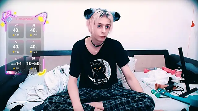 Littlepinkcat webcam