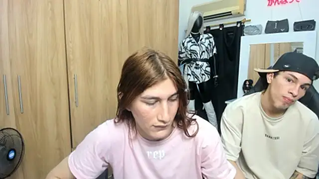 Pride_couple webcam