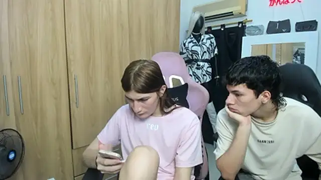 Pride_couple webcam