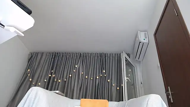 Babe_Licious webcam
