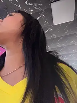 Isabella-Teen