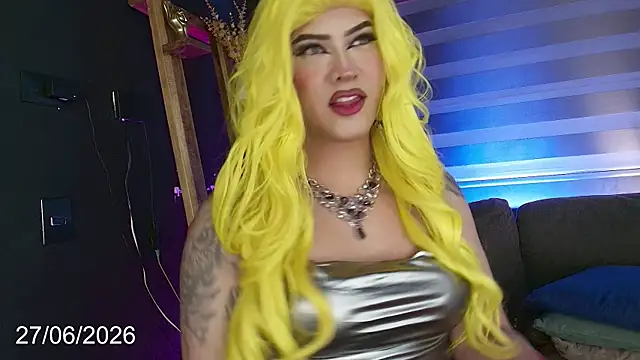 Mangiaa - Trans webcam sex chat
