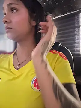 Isabella-Teen