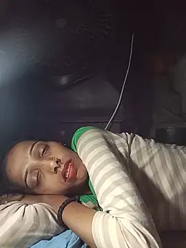 Pinki_thakur_1 webcam