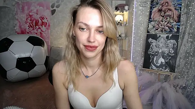 nickyadamidi - NickyAdamidi's free webcam - UK Sex Cams
