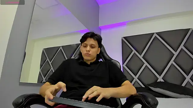Dante-23 webcam