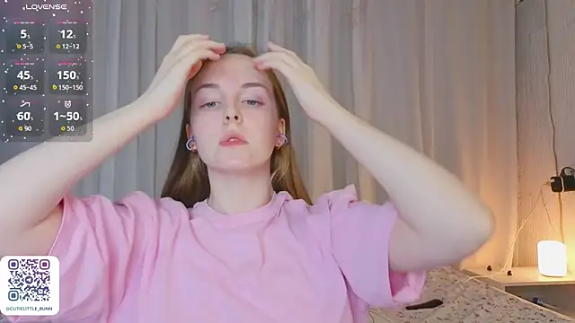 bae_cake_ webcam