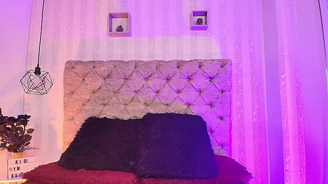 jeanne_holland live cam on StripChat