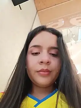 Julieth_hot-69