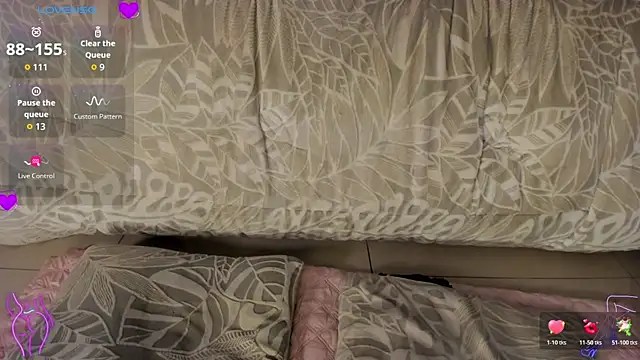 angel_mozz webcam