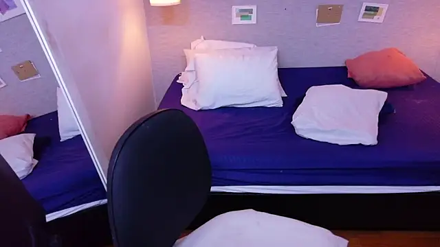 kiara_evanss webcam