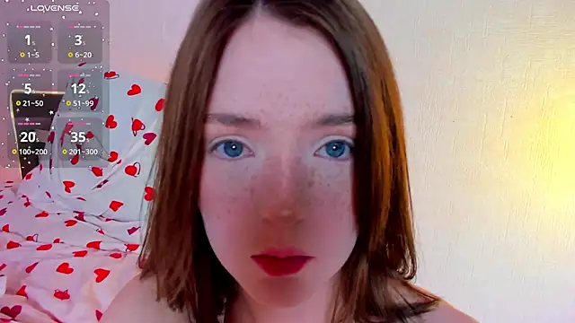 lexxxxxxi webcam