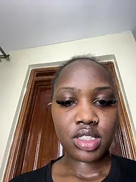 Queen_Arnah254 webcam