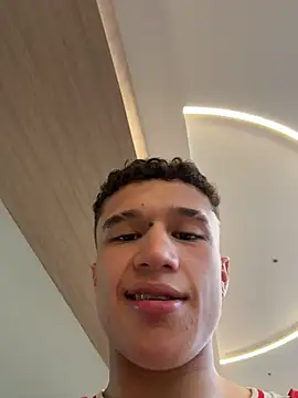 Dominik_Souza webcam
