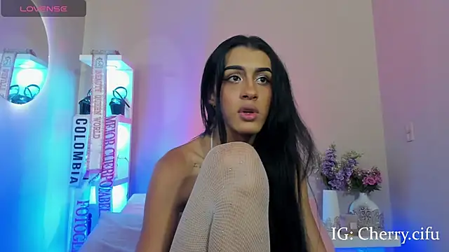CherrySeraphine1 webcam