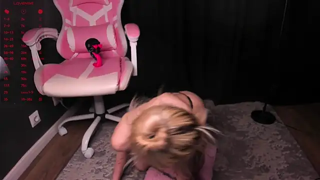 Lyra_Viel webcam