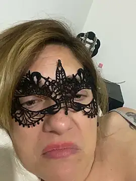 lulupiecitosamor webcam