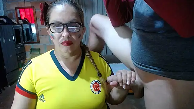 mother_and_son09 (G milf) - gargarta profunda y destruir 10 azotes