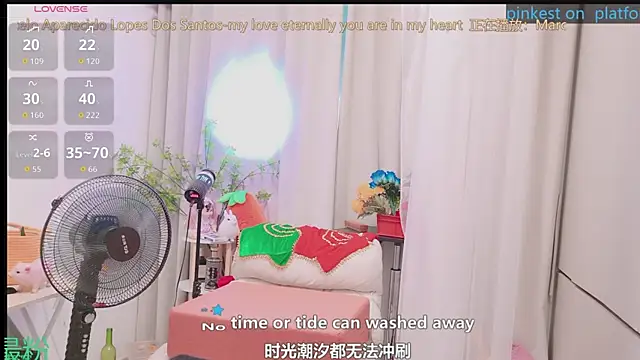 Luck_Lili_ live cam on StripChat
