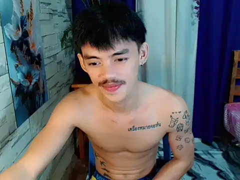 urhunky_boy webcam