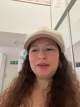 Arinafox_ webcam