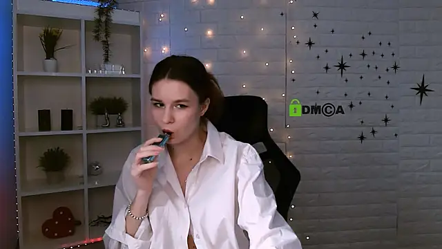 angie_foxy1 webcam