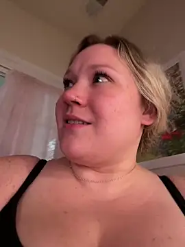 PiggyRose webcam