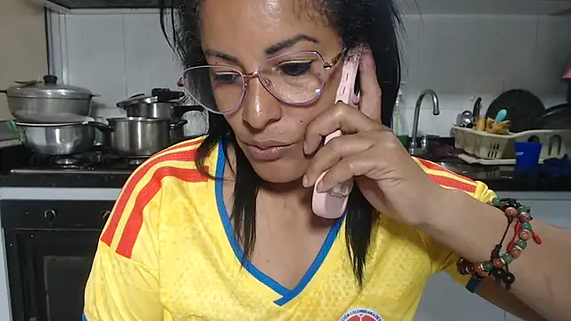 kateleyagrey webcam