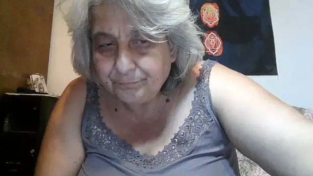 ExquisiteMature webcam