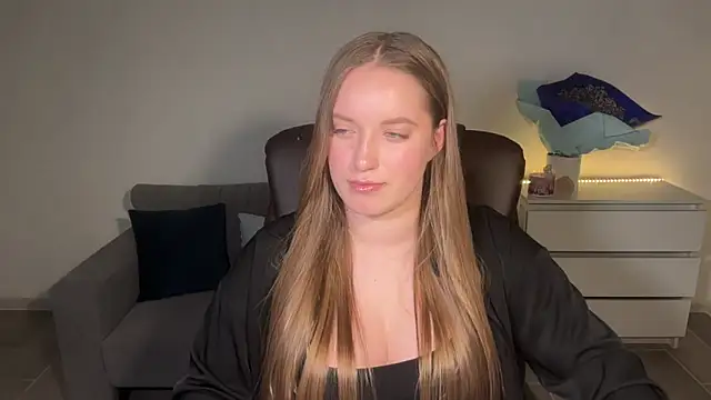 EvaMaddison webcam
