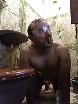 sthriga (Ask my age) - SCAT shower