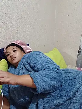 FreakyAngel3X webcam