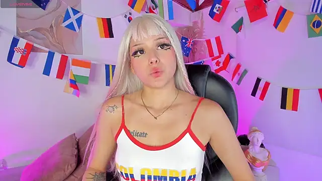Amelie_Wine webcam