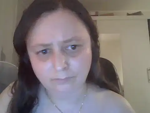 TaylorLovely webcam