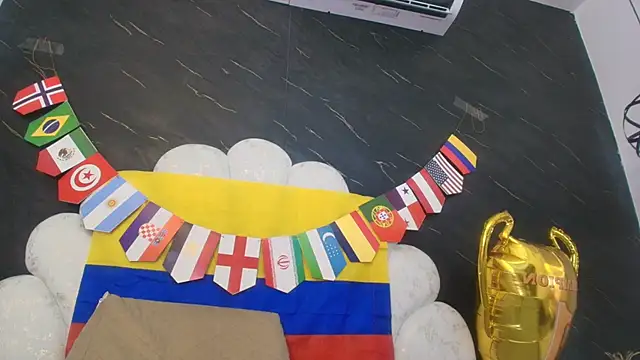kissme_luna webcam
