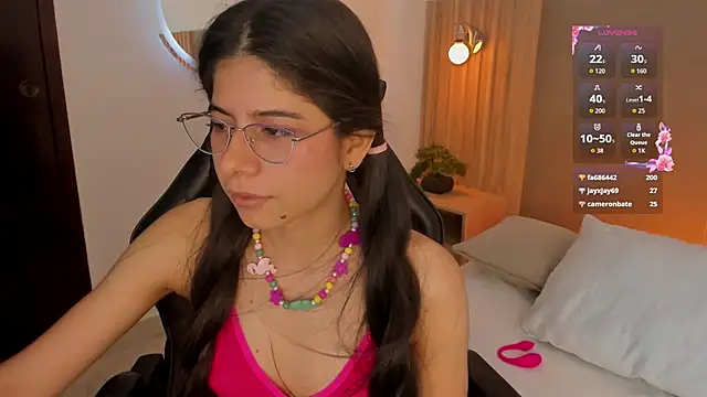 carlina_15 live cam on StripChat