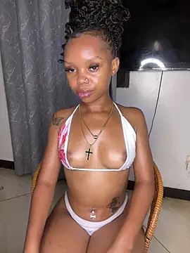 sexyie_caramel webcam